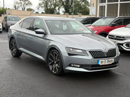 2019 Skoda Superb - photo 4