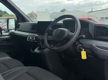 2025 Renault Master - photo 10