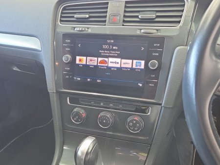 2019 Volkswagen Golf - photo 16