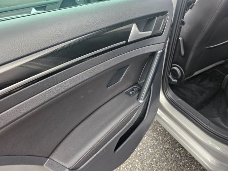 2017 Volkswagen Golf - photo 22