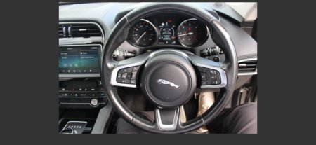 2019 Jaguar F-Pace - photo 7