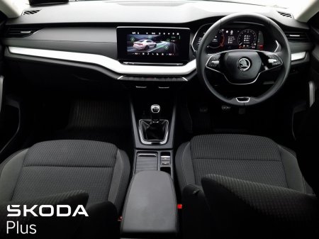 2024 Skoda Octavia - photo 2