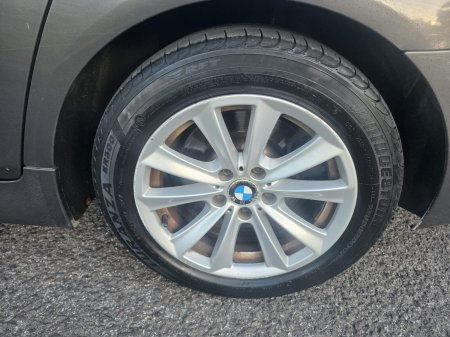 2010 BMW 5-Series - photo 8