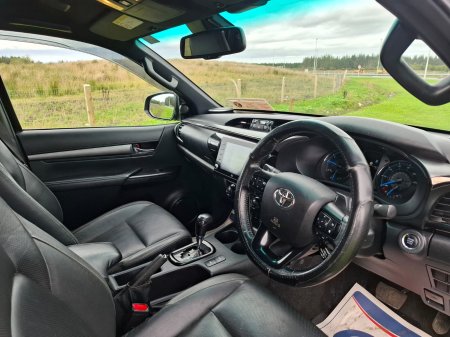 2022 Toyota Hilux - photo 11