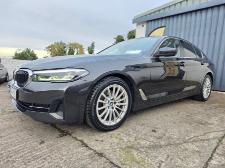 2023 BMW 5-Series - photo 3