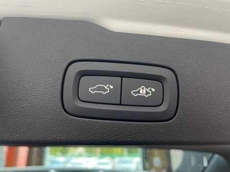 2025 Volvo V60 - photo 7