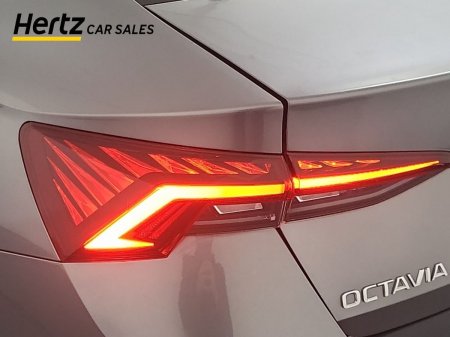 2024 Skoda Octavia - photo 8