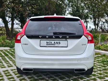 2016 Volvo V60 - photo 13