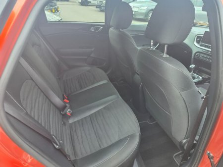 2022 Kia Ceed - photo 13