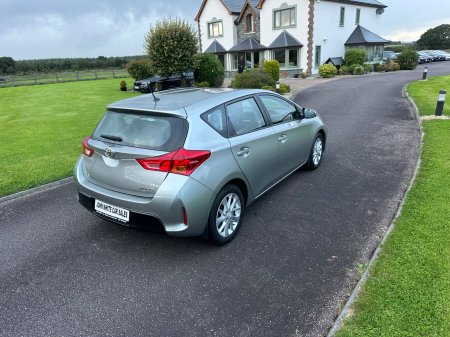 2015 Toyota Auris - photo 5