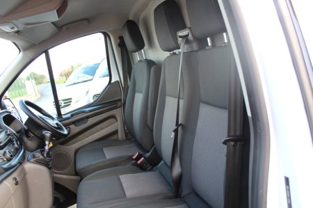 2023 Ford Transit Custom - photo 17