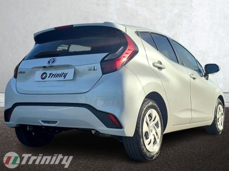 2021 Toyota Aqua - photo 15