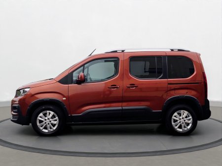 2021 Peugeot Rifter - photo 23
