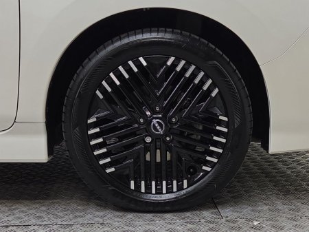 2024 Nissan Leaf - photo 15