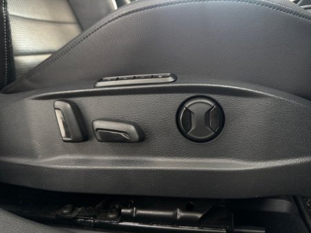2020 Volkswagen Golf - photo 21