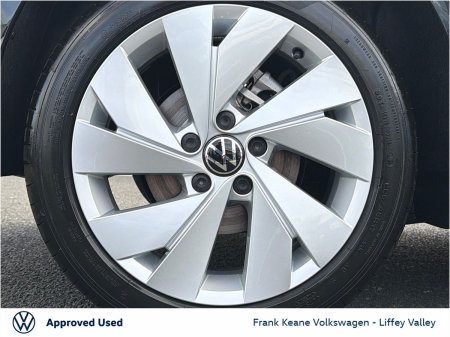 2026 Volkswagen Golf - photo 8