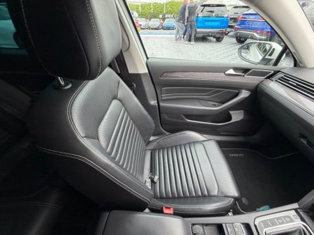 2021 Volkswagen Passat - photo 30