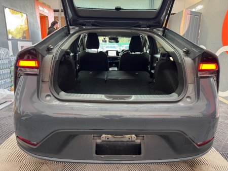 2024 Toyota Prius - photo 7
