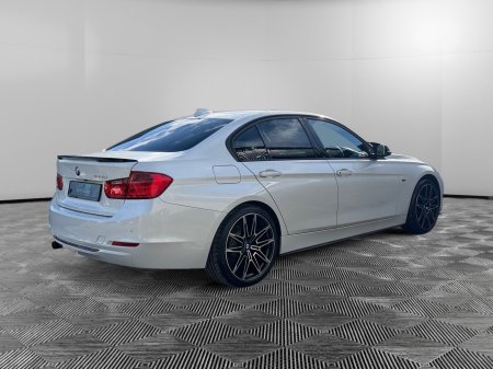 2015 BMW 3-Series - photo 5