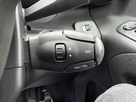 2020 Peugeot Partner - photo 15