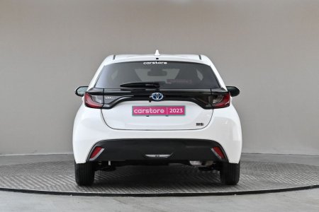 2023 Toyota Yaris - photo 8