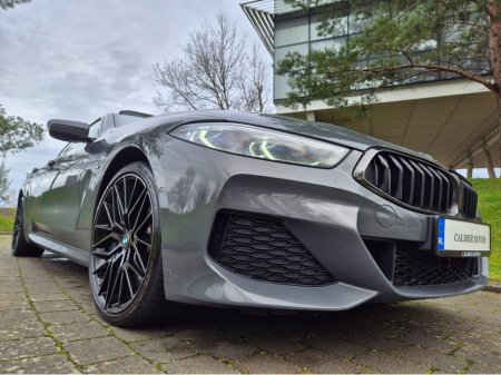 2021 BMW 8-Series - photo 2