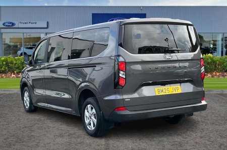 2025 Ford Tourneo Custom - photo 2