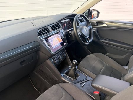 2018 Volkswagen Tiguan - photo 19