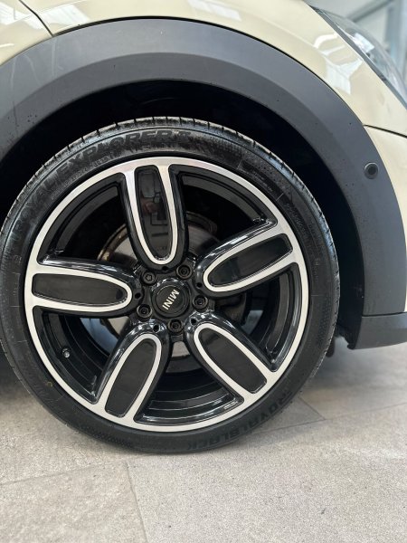 2021 Mini Cooper - photo 5