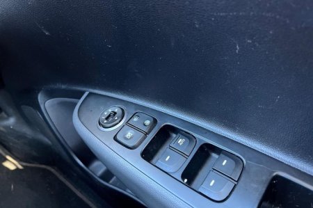 2017 Hyundai i10 - photo 16
