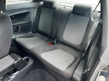 2015 Volkswagen Beetle - photo 11