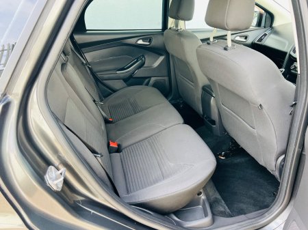 2018 Ford Focus - photo 9