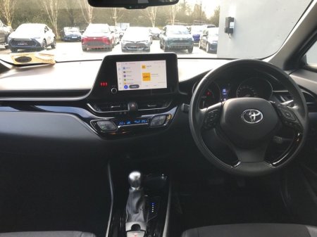 2023 Toyota C-HR - photo 8