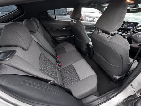 2021 Toyota C-HR - photo 10