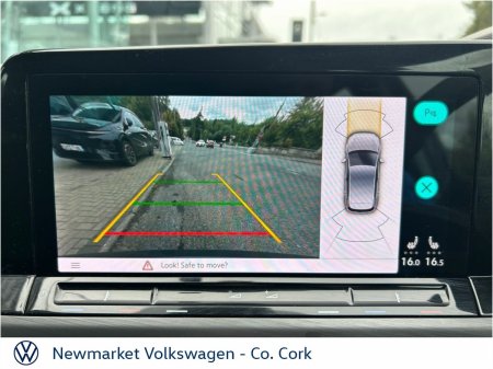 2023 Volkswagen Golf - photo 4