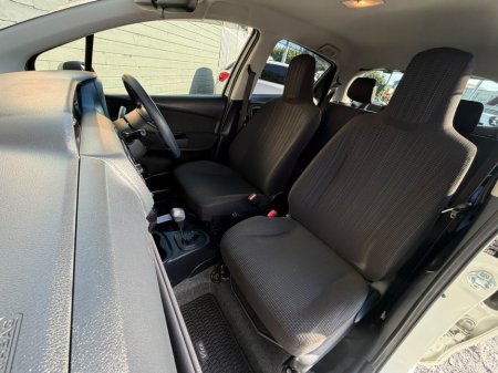 2017 Toyota Yaris - photo 12