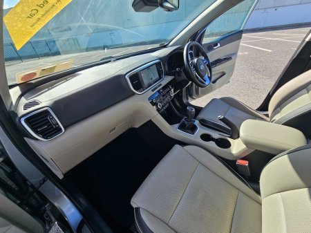 2021 Kia Sportage - photo 15