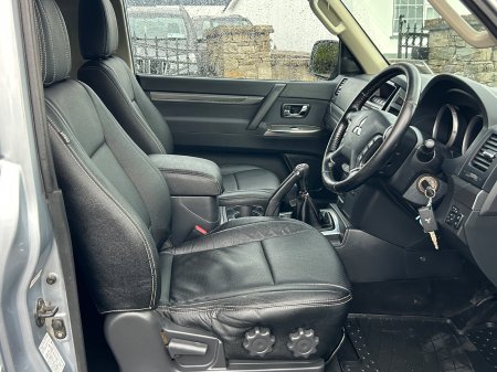 2018 Mitsubishi Pajero - photo 11
