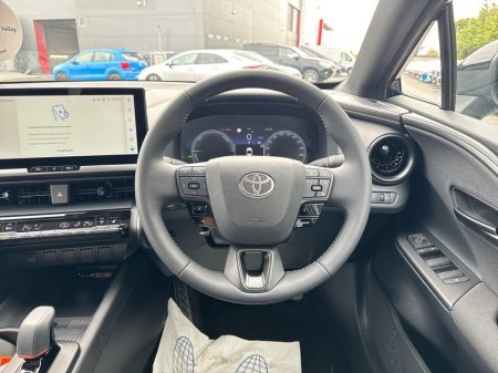 2024 Toyota C-HR - photo 9