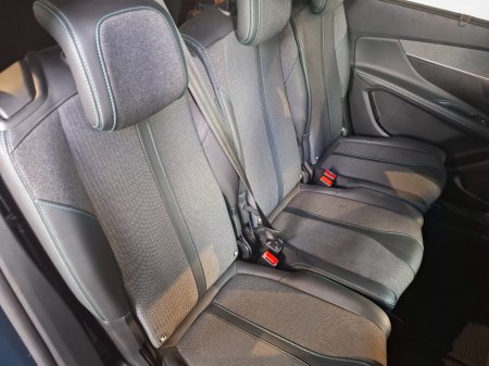 2023 Peugeot 5008 - photo 9
