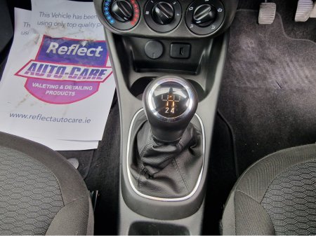 2017 Opel Corsa - photo 26