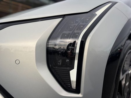 2026 Kia EV4 - photo 9
