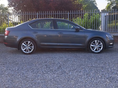 2020 Skoda Octavia - photo 4