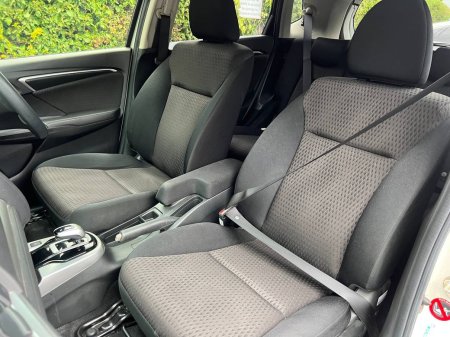 2019 Honda Fit - photo 6