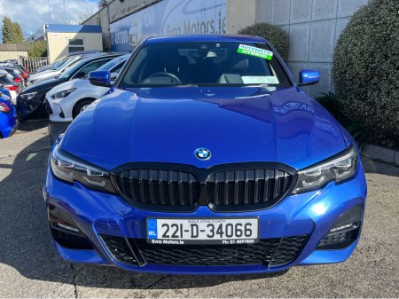 2022 BMW 3-Series - photo 2