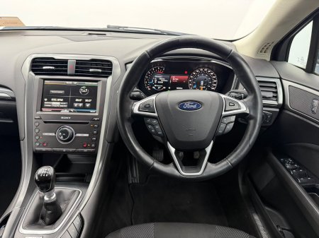2016 Ford Mondeo - photo 10