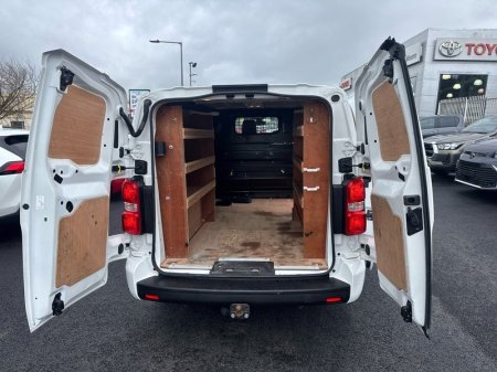 2022 Toyota Proace - photo 10