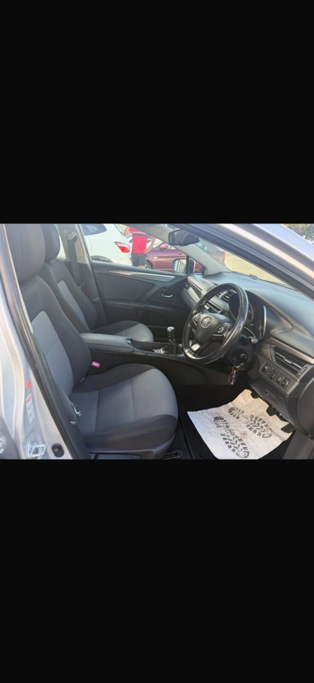 2017 Toyota Avensis - photo 22