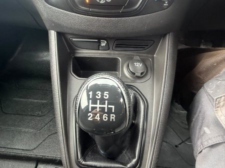 2019 Ford Transit - photo 11