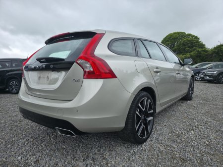 2017 Volvo V60 - photo 5
